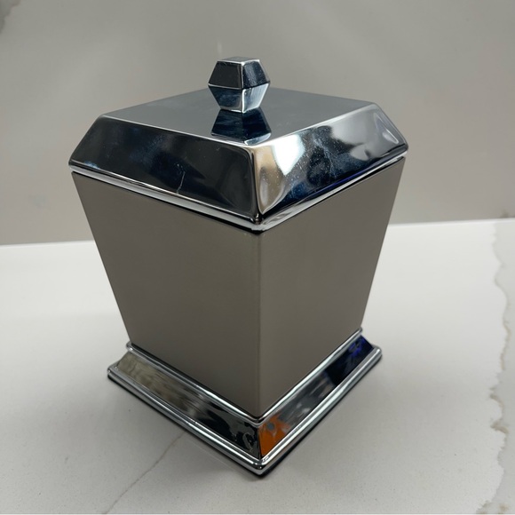 Square Silver cotton ball or swabs. Bathroom container brand new never used - Picture 7 of 8